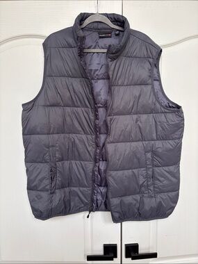 Swiss Tech Men's Quilted Puffer Vest - Charcoal Gray